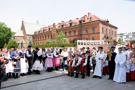 24.05.2016 Tłumy w Łagiewnikach